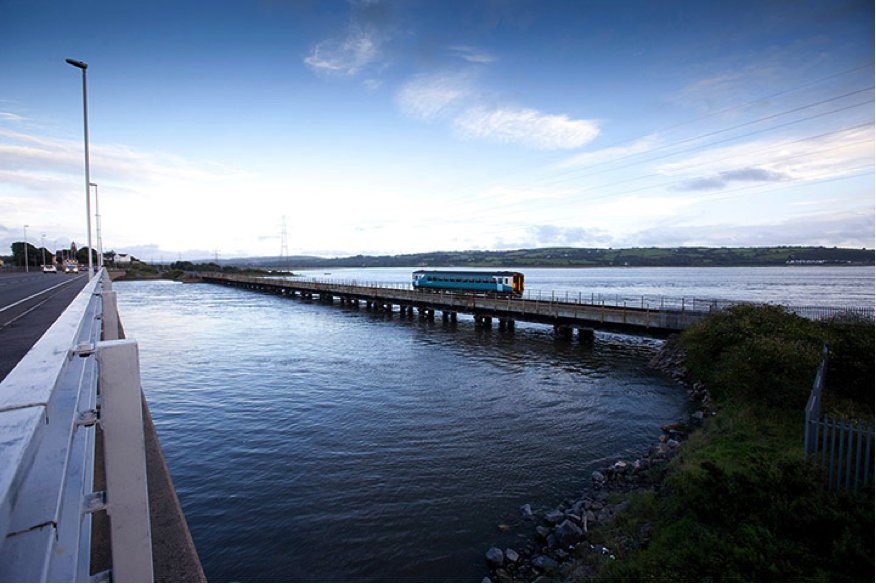 说明: http://image.honglingjin.co.uk/2013/03/Loughor-Estuary-bridge-008.jpg